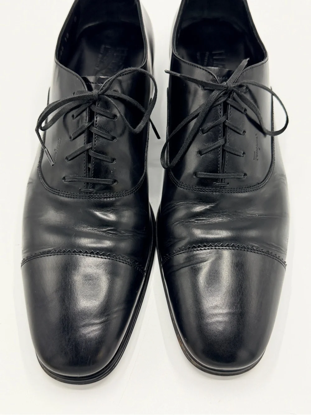 Salvatore Ferragamo Cap Toe Oxfords **READ**